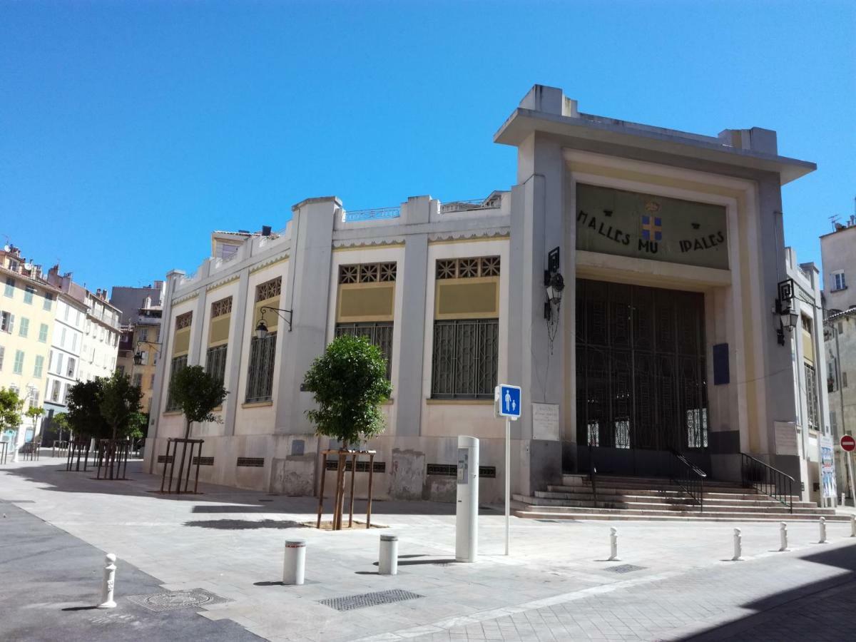 Апартаменты Studio Toulon Les Halles Экстерьер фото