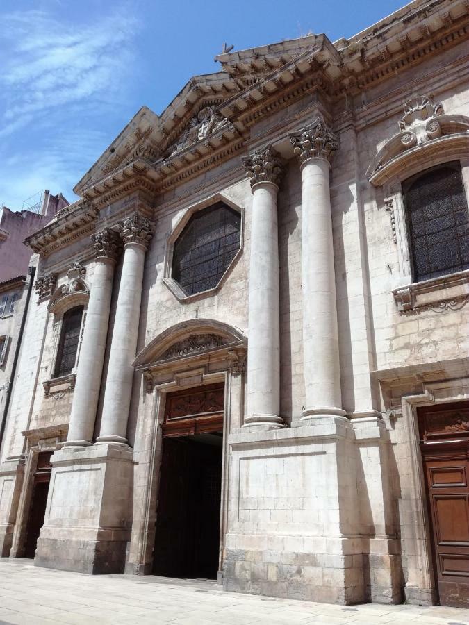 Апартаменты Studio Toulon Les Halles Экстерьер фото